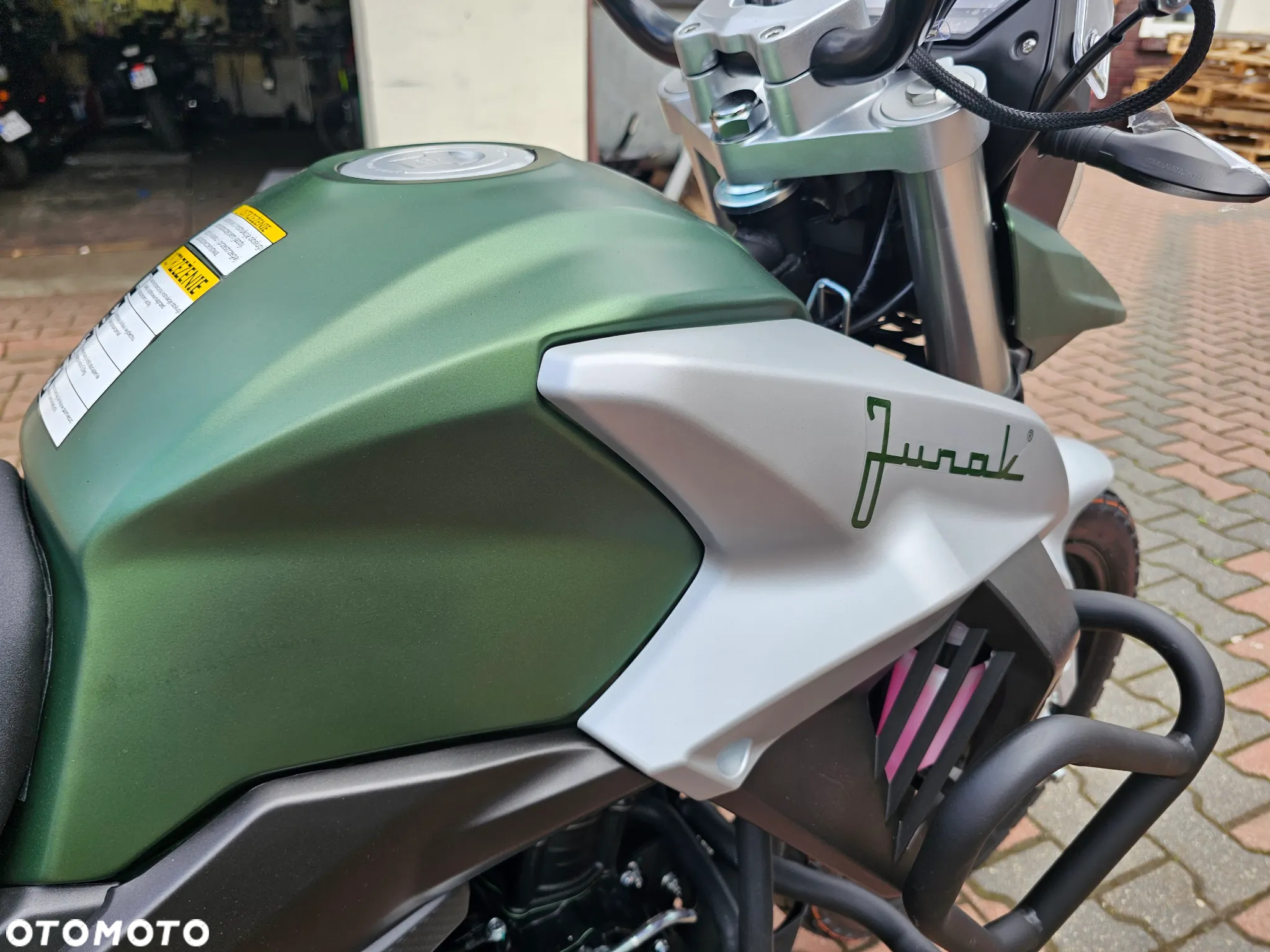 Junak RX One - 13