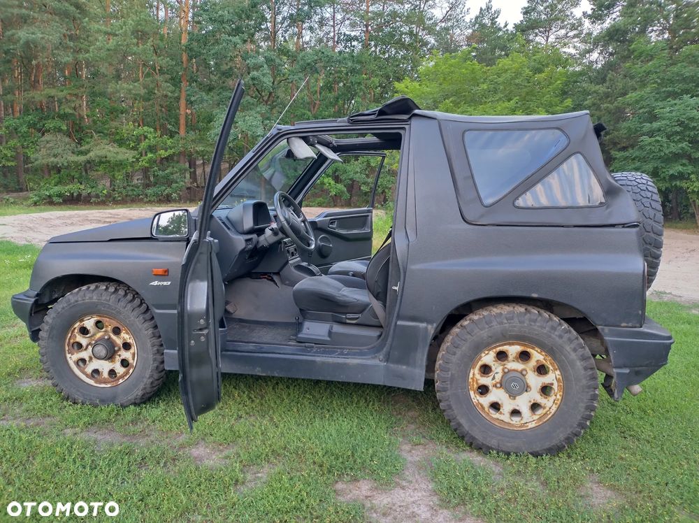 Suzuki Vitara - 1