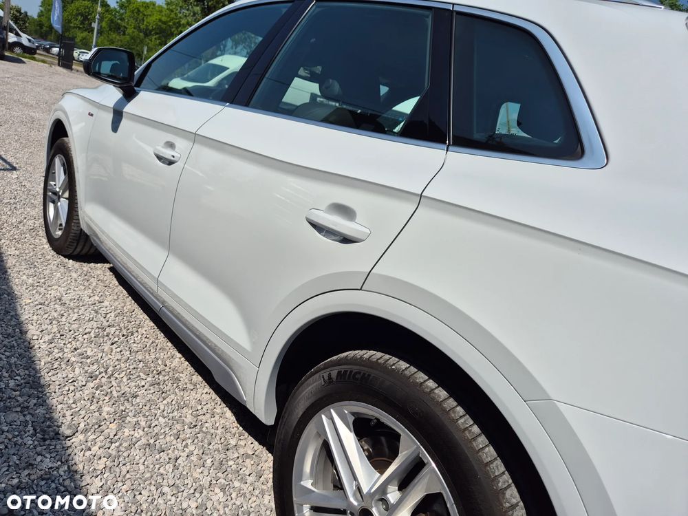 Audi Q5 40 TDI quattro S tronic S line - 23