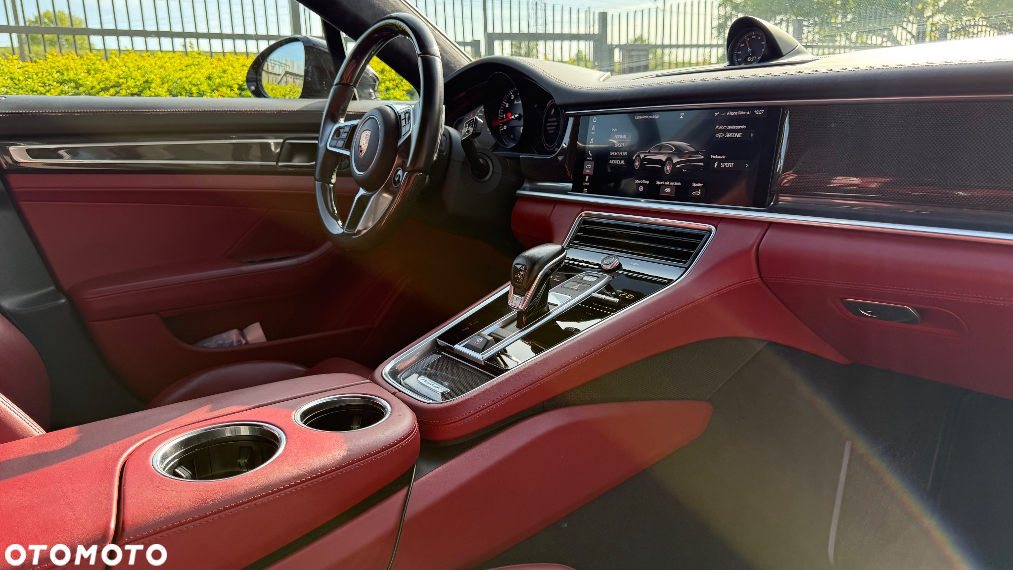 Porsche Panamera Turbo - 27