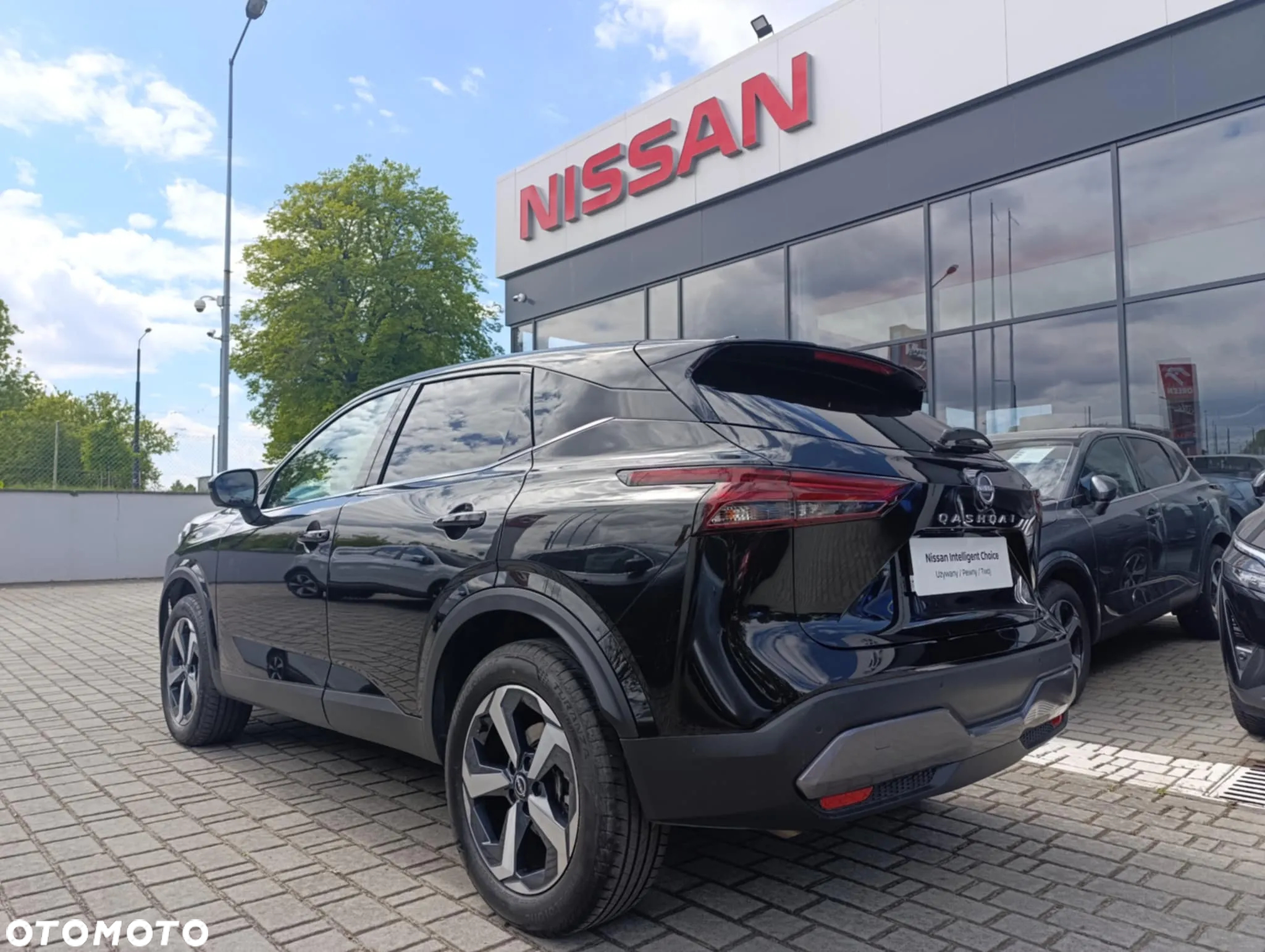Nissan Qashqai - 2