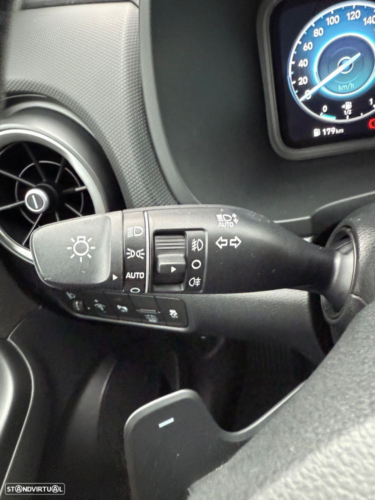 Hyundai Kauai 1.6 GDi HEV Premium Pack Plus - 23