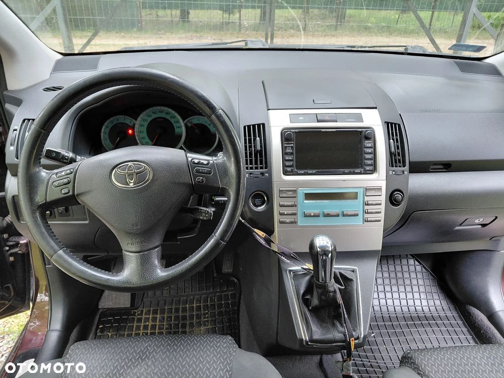 Toyota Corolla Verso 1.8 Luna - 7