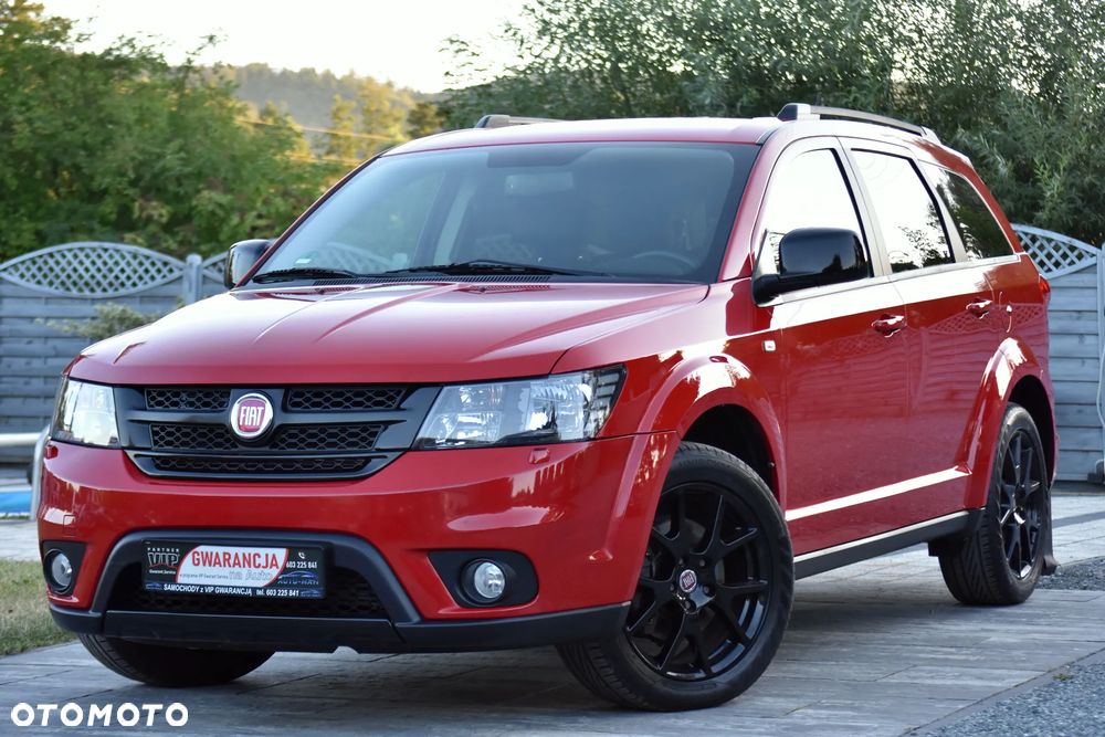 Fiat Freemont 2.0 Multijet 16V DPF Automatik Allrad Black Code