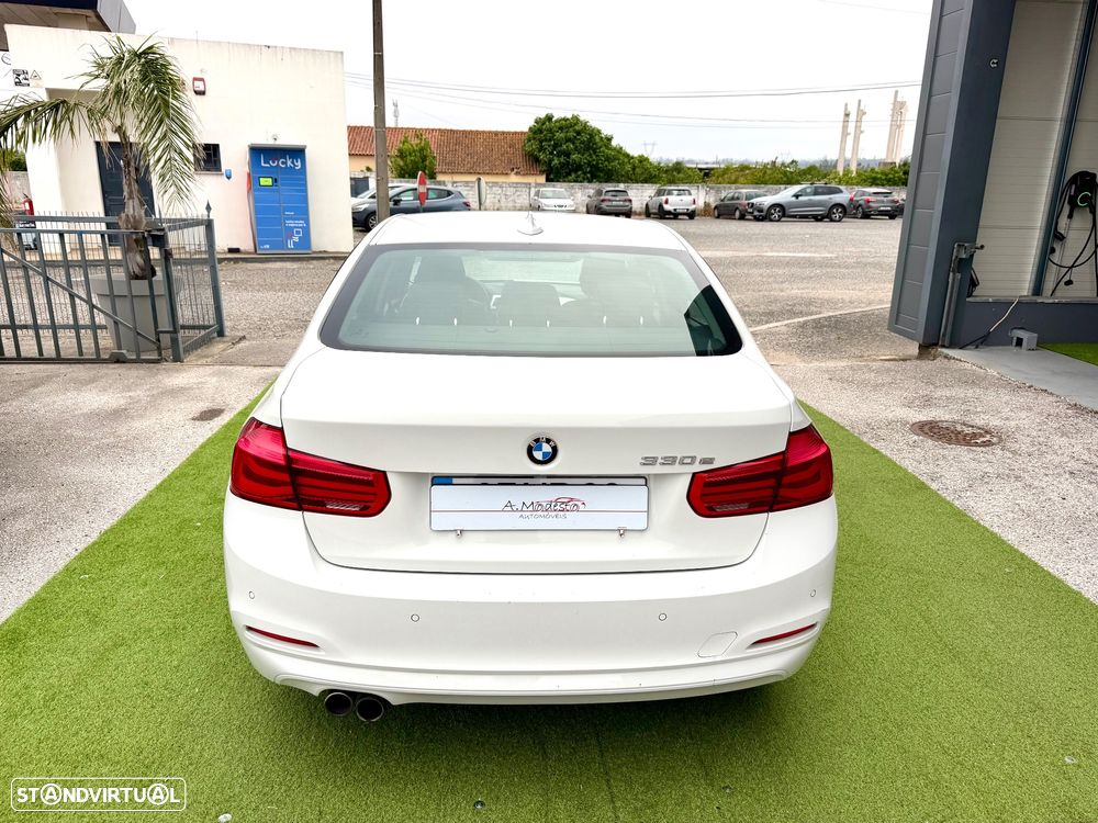 BMW 330 e iPerformance Advantage - 9