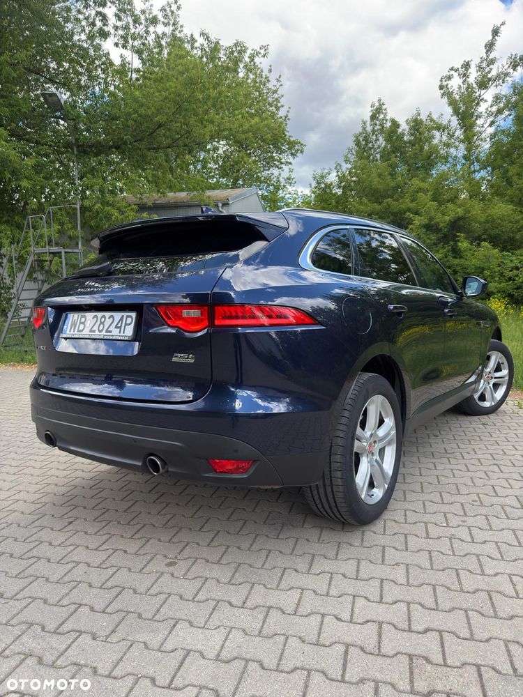 Jaguar F-Pace 3.0 V6 AWD R-Sport - 31