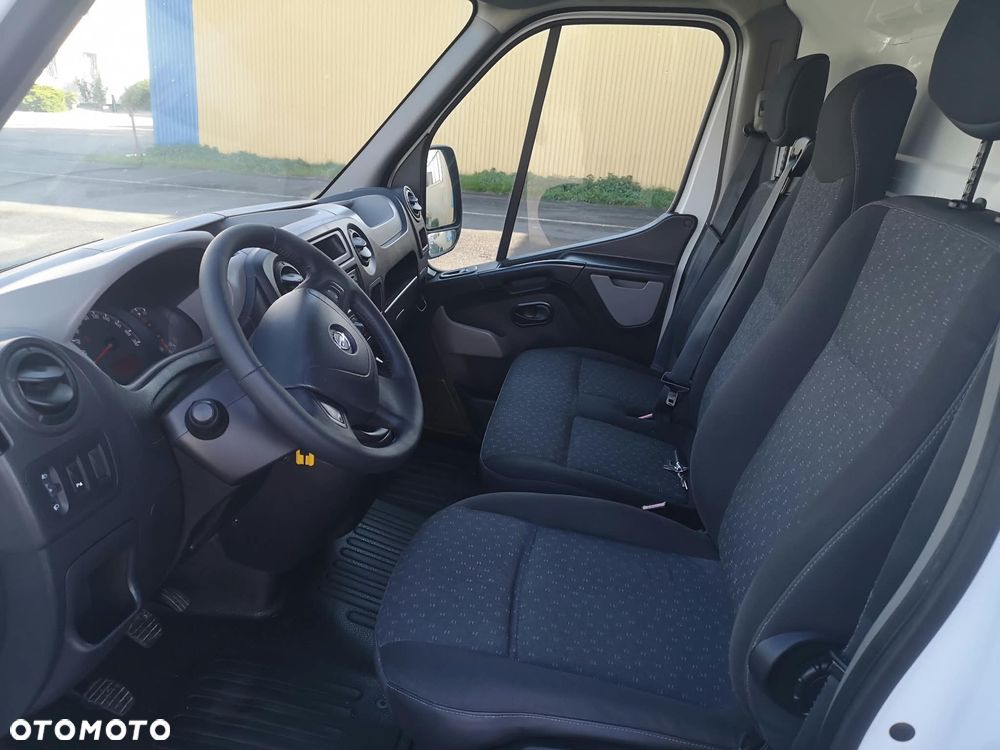 Opel MOVANO - 27