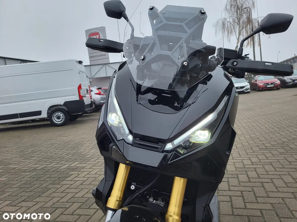Honda X-ADV - 8