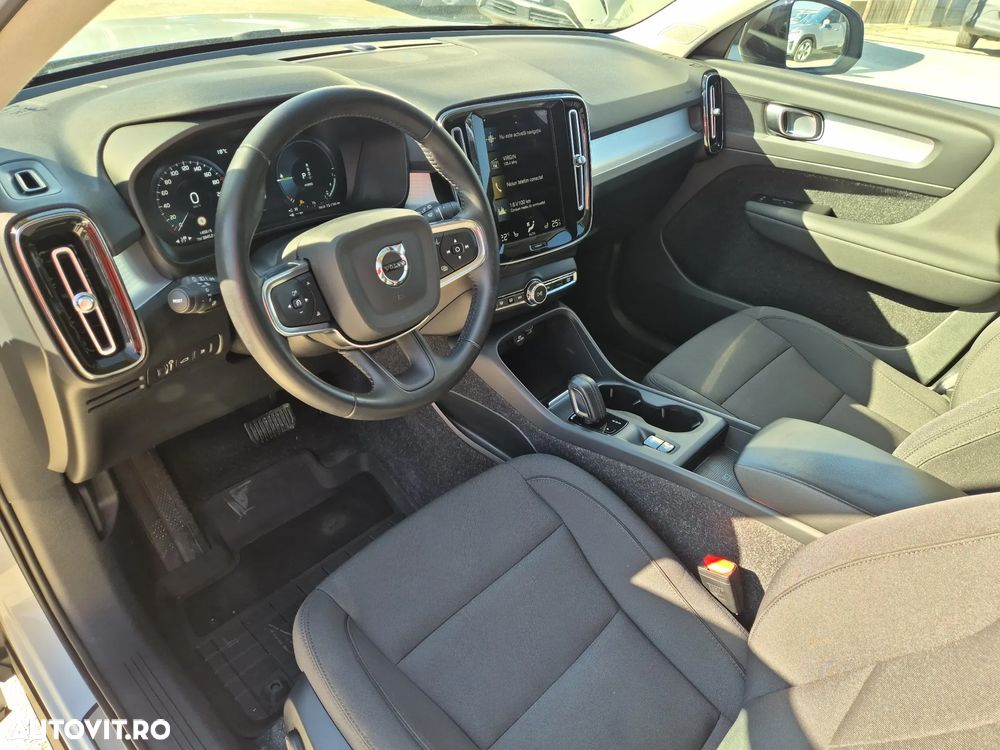 Volvo XC 40 Recharge T5 Twin Engine AT7 Inscription - 11