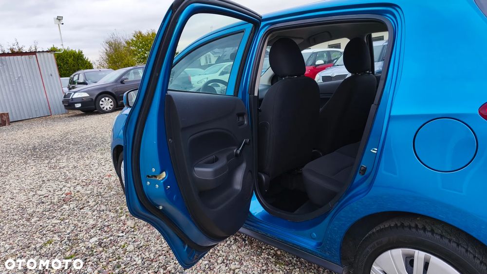 Mitsubishi Space Star - 27