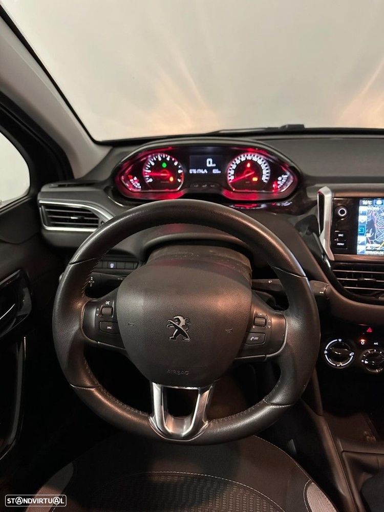 Peugeot 208 1.2 PureTech Active - 9