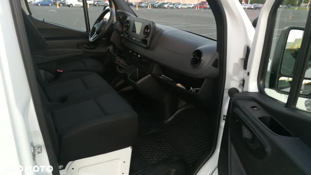 Mercedes-Benz Sprinter 317 cdi - 22