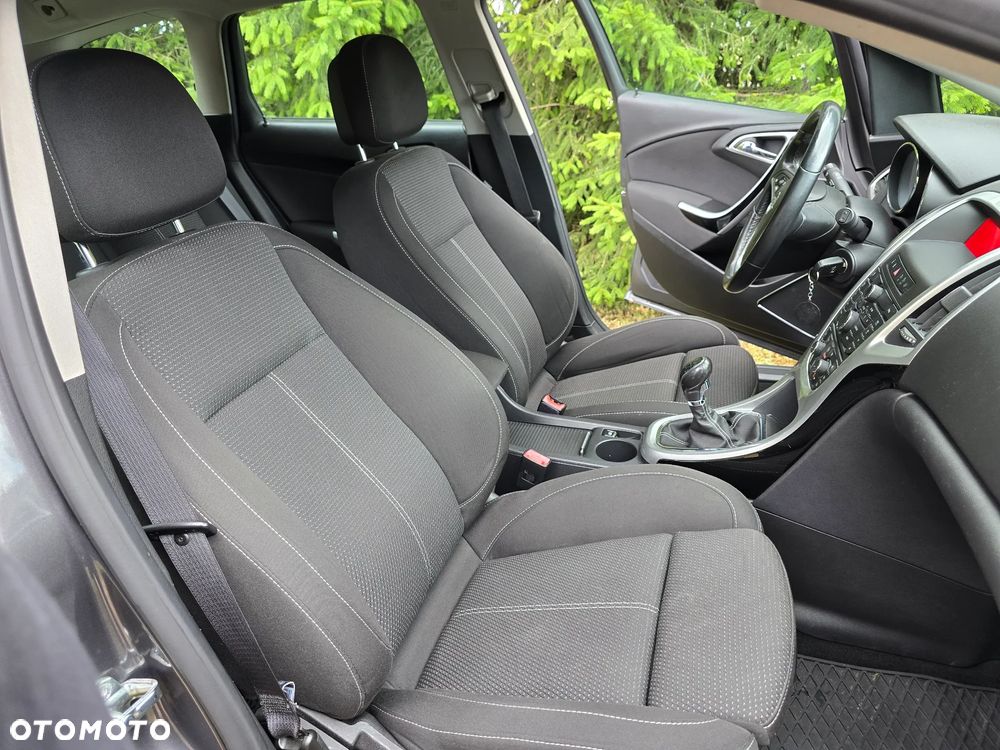 Opel Astra 1.4 T Sport - 29