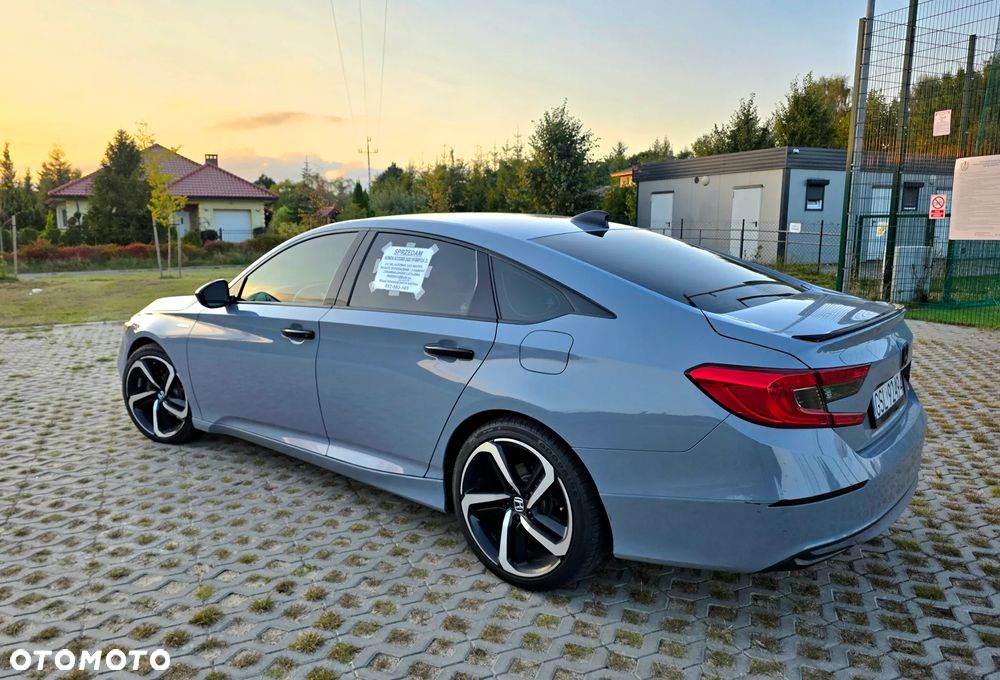 Honda Accord - 4