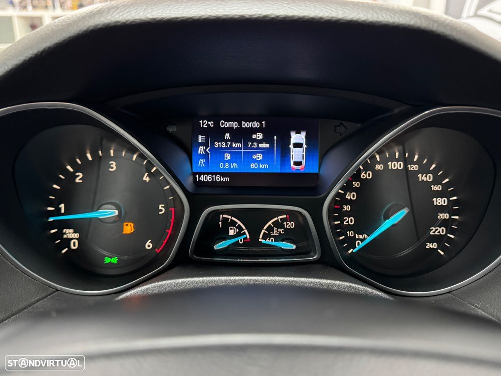 Ford Focus SW 1.5 TDCi Titanium - 25