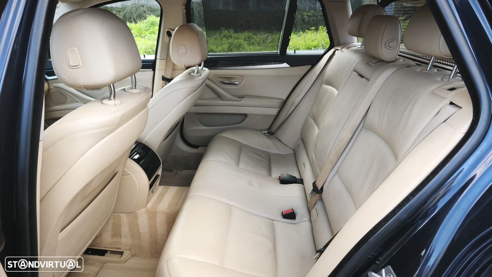 BMW 520 d Line Luxury Auto - 52