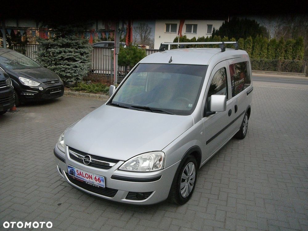 Opel Combo Tour Edition - 4