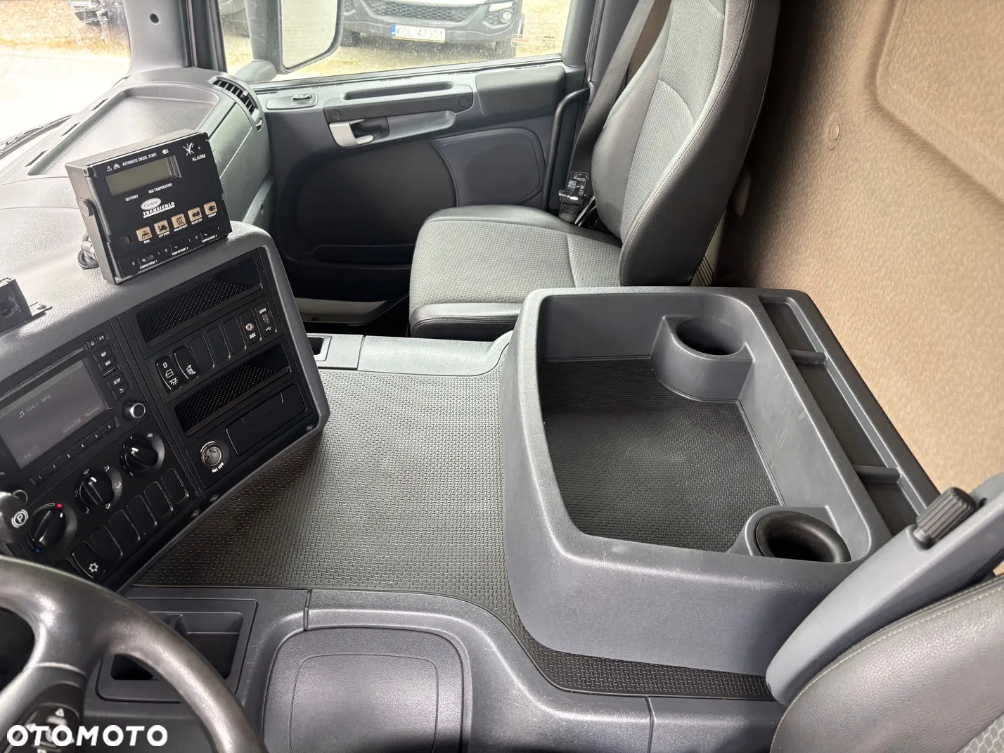 Scania P 280 - 11