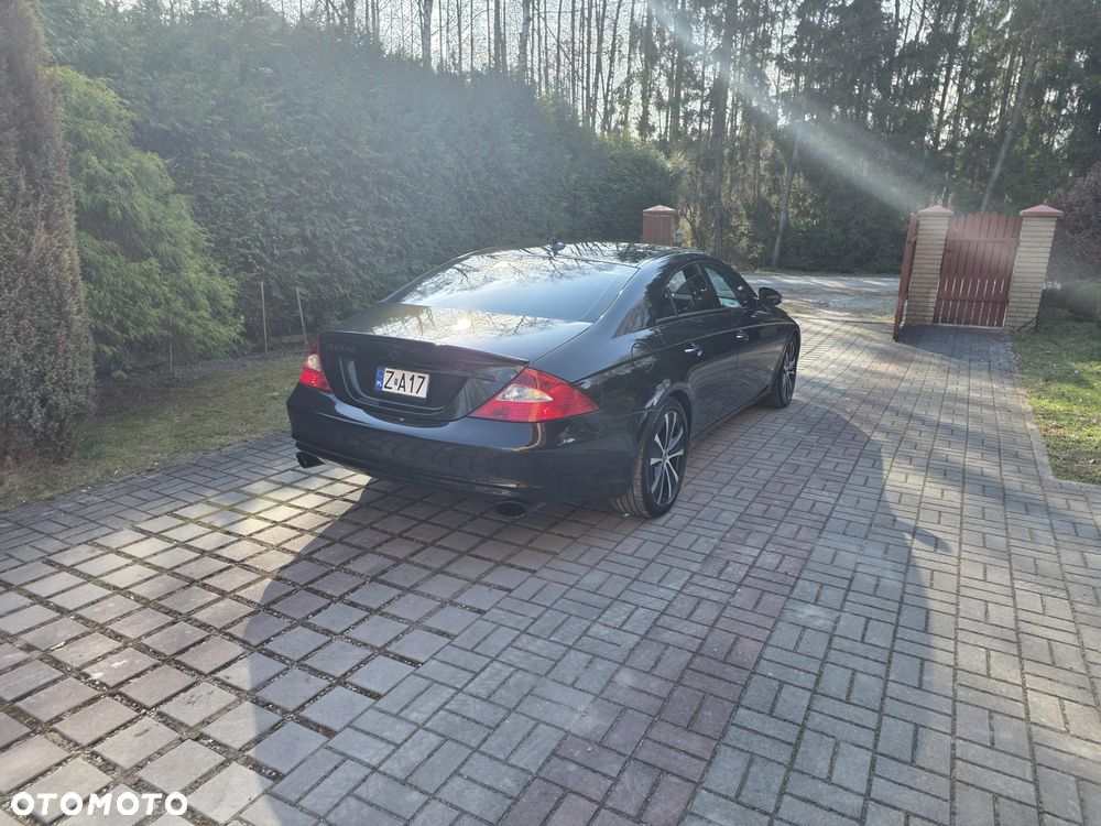 Mercedes-Benz CLS - 4