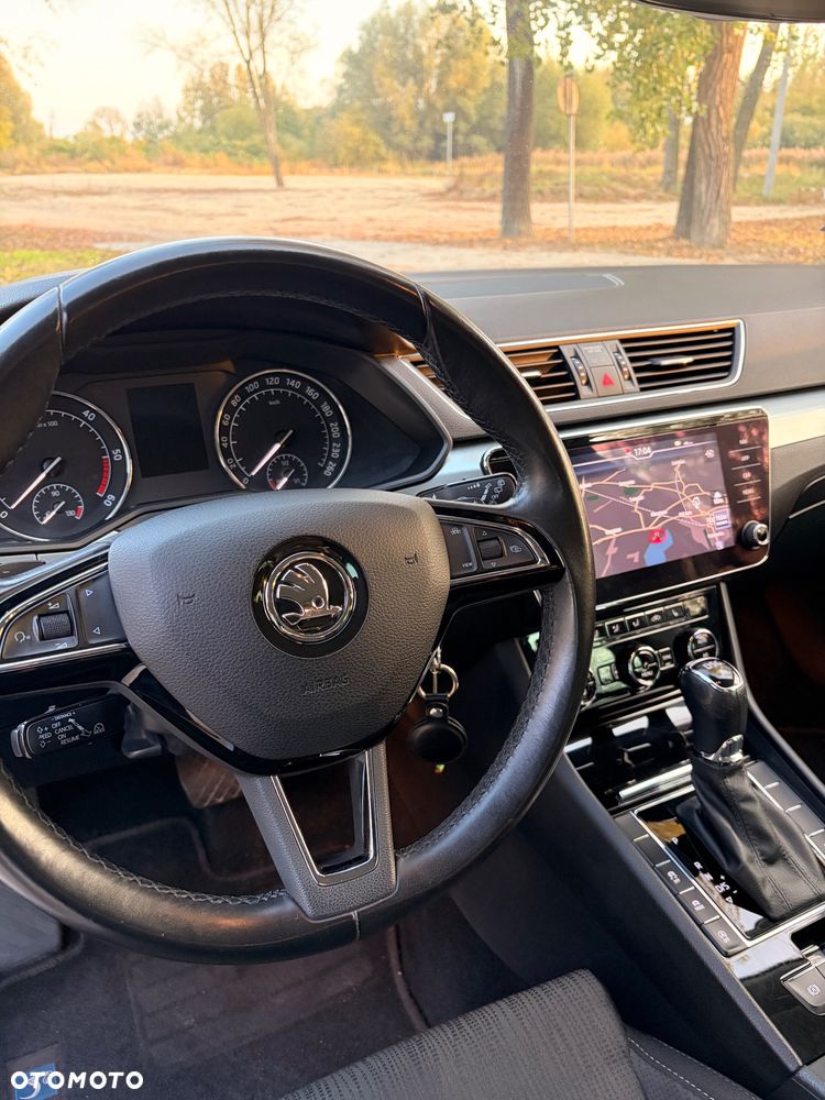 Skoda Superb - 19