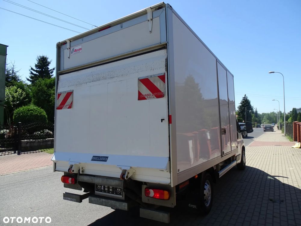 Peugeot BOXER-150 KM , KLIMATYZACJA -KONTENER ,WINDA- KLAPA  - DHOLLANDIA + DOKUMENTY , KOŁA 16 CALI.  ZAREJESTROWANY NA MNIE. - 30