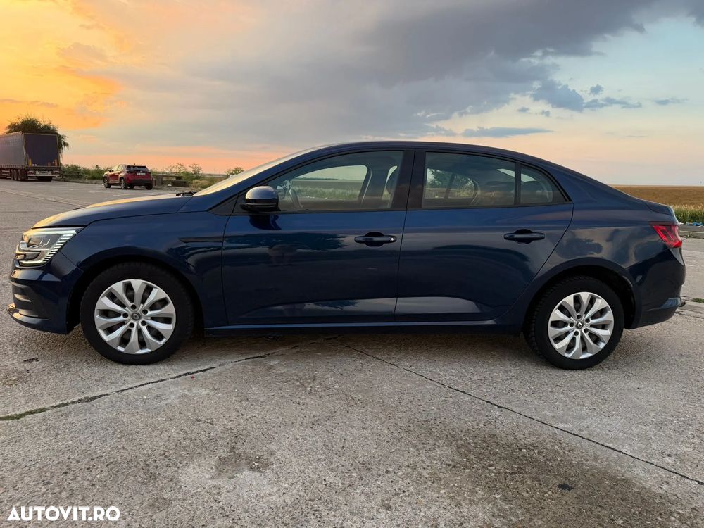 Renault Megane - 5