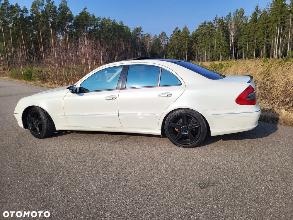 Mercedes-Benz Klasa E 300 BLUETEC 7G-TRONIC Avantgarde DPF - 4