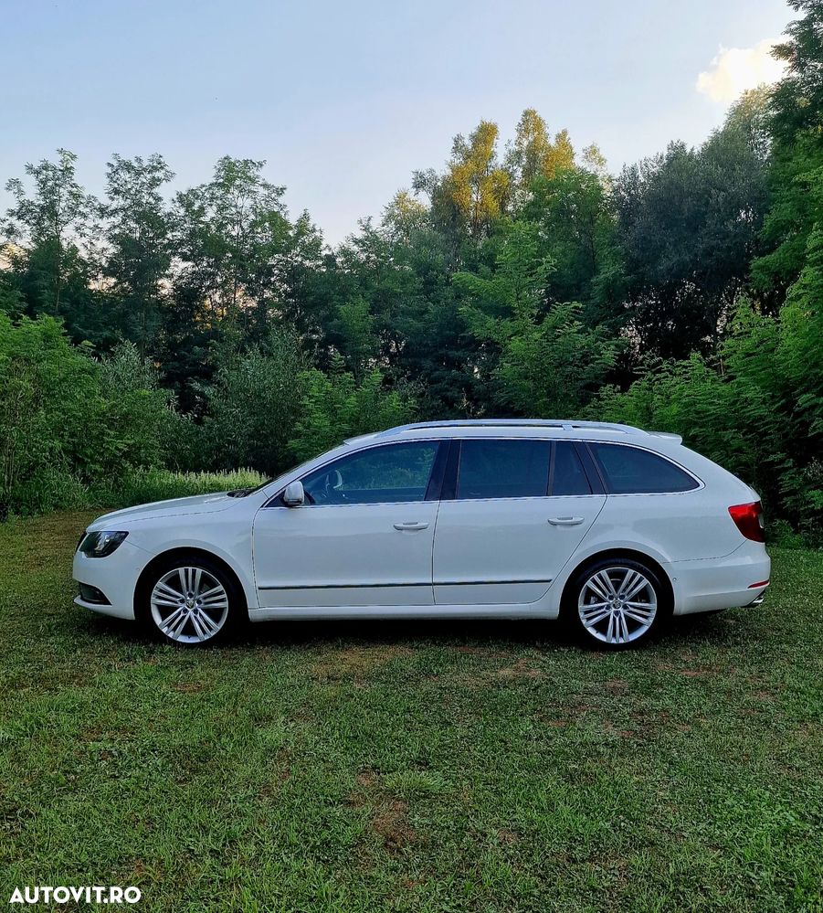 Skoda Superb 2.0 TDI Green tec 4x4 DSG Elegance - 3