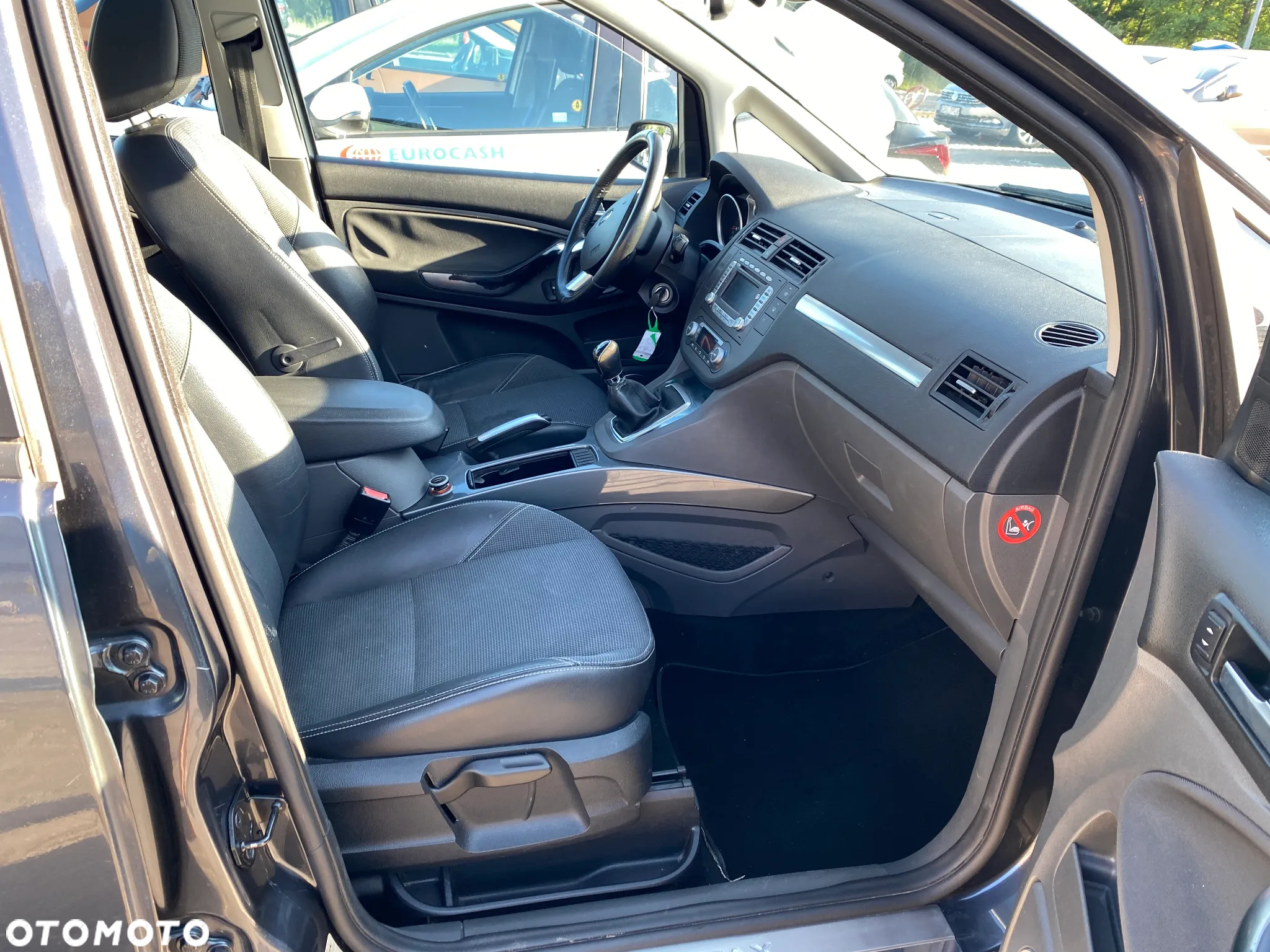 Ford C-MAX 1.8 Titanium - 17