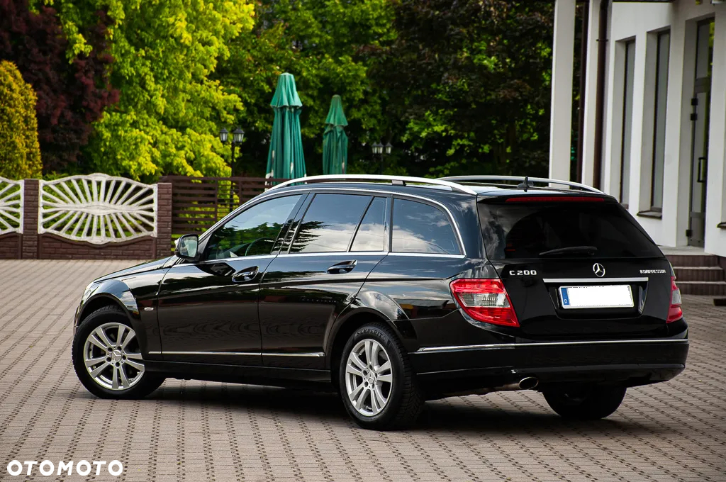 Mercedes-Benz Klasa C 200 T 7G-TRONIC Avantgarde Edition - 17