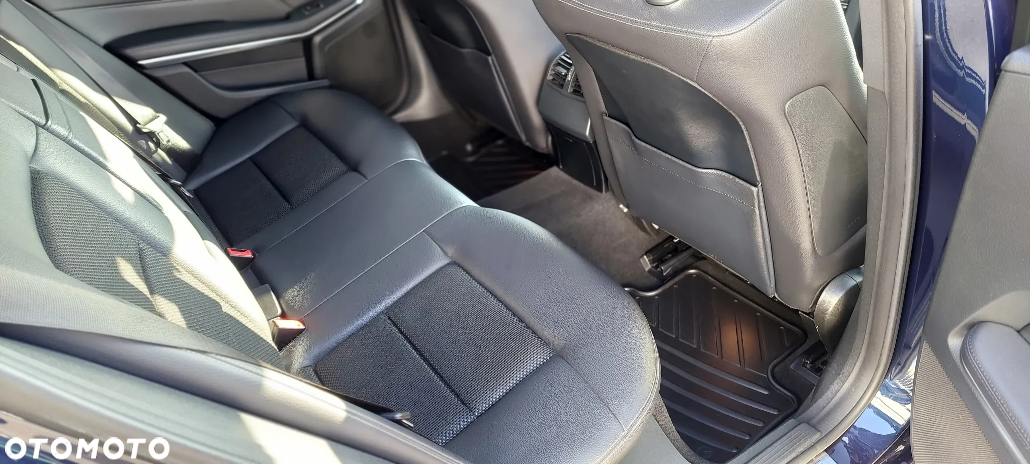 Mercedes-Benz Klasa E 220 BlueTEC 7G-TRONIC Avantgarde - 20