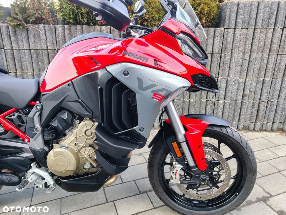 Ducati Multistrada - 11