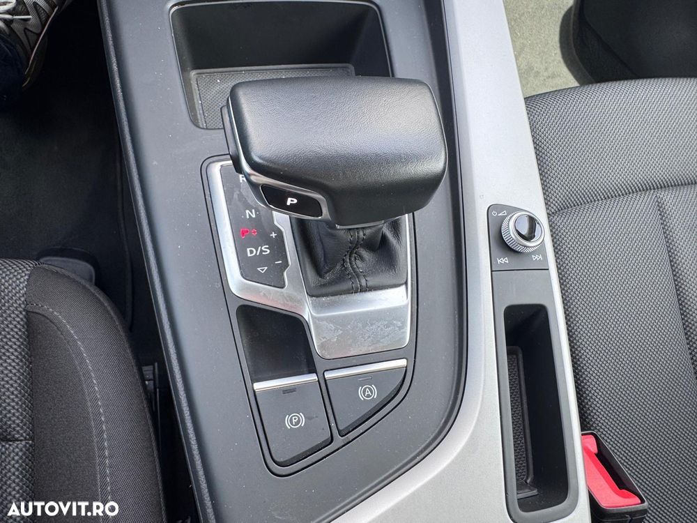 Audi A4 2.0 40 TFSI quattro S tronic MHEV S Line - 6