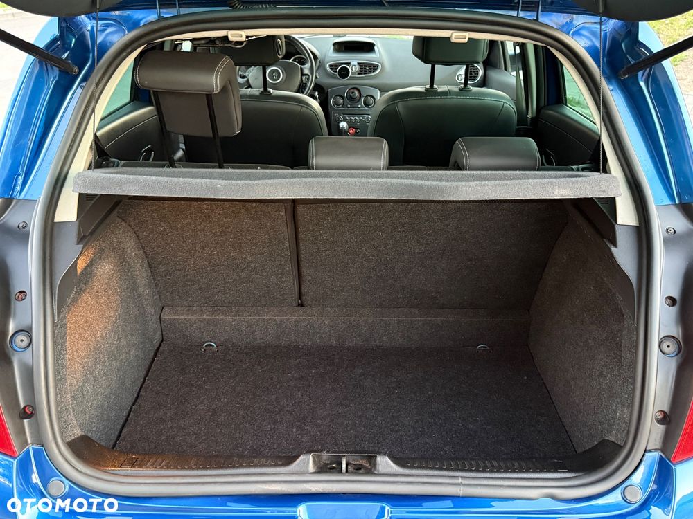 Renault Clio 1.6 16V Expression - 18