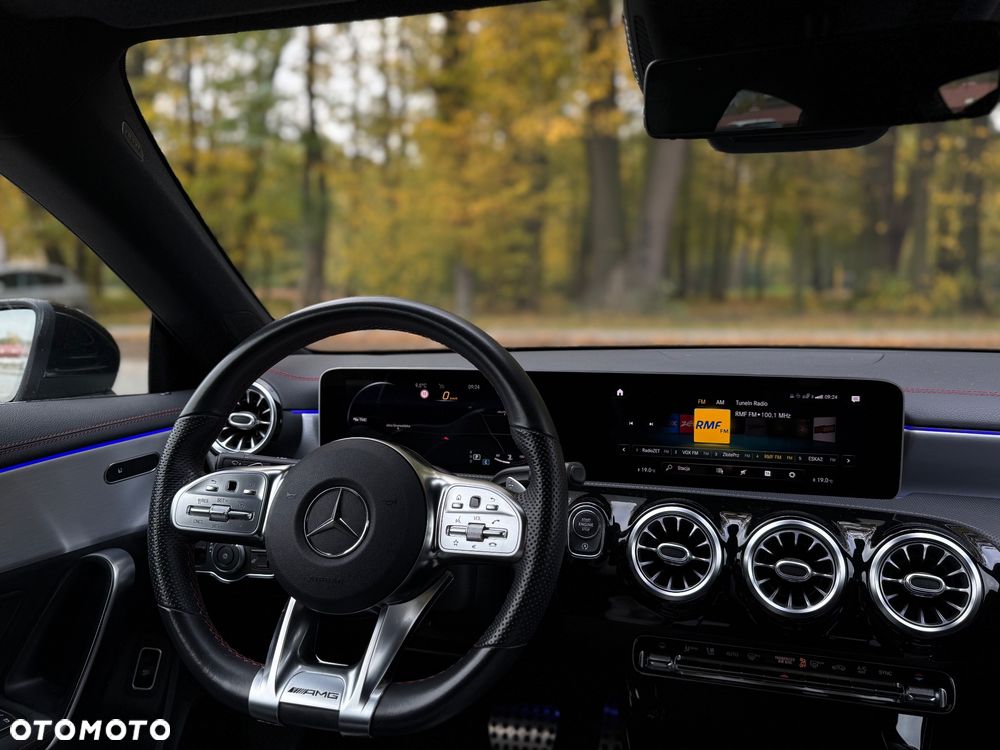 2020 Mercedes-Benz CLA 200 AMG Line 7G-DCT, photograph 4