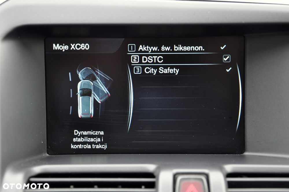 Volvo XC 60 - 33