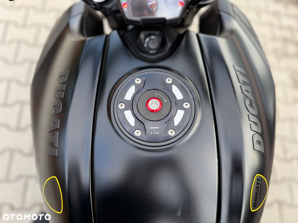 Ducati Diavel - 30