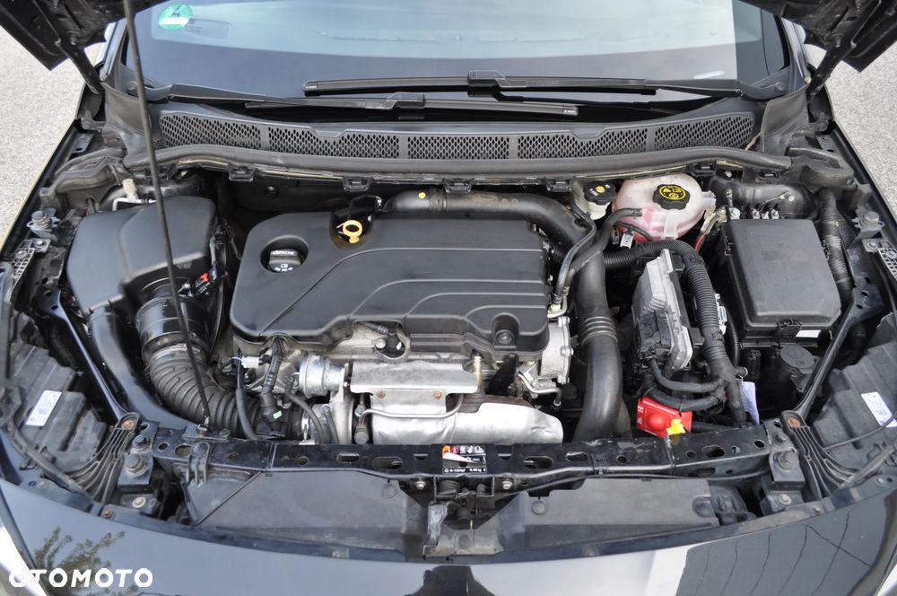 Opel Astra 2016