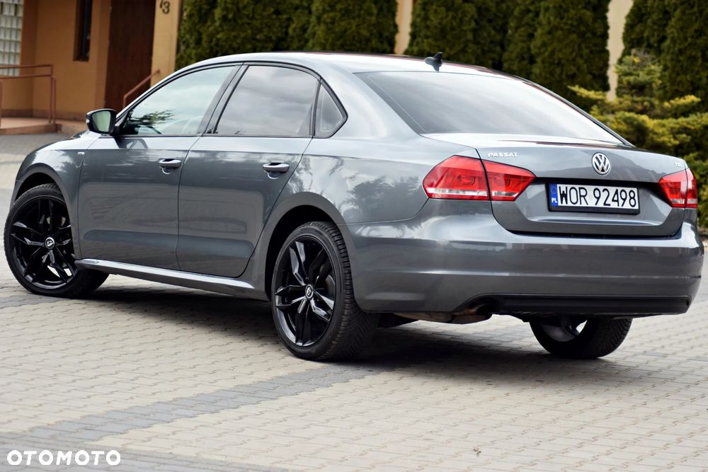 Volkswagen Passat - 9