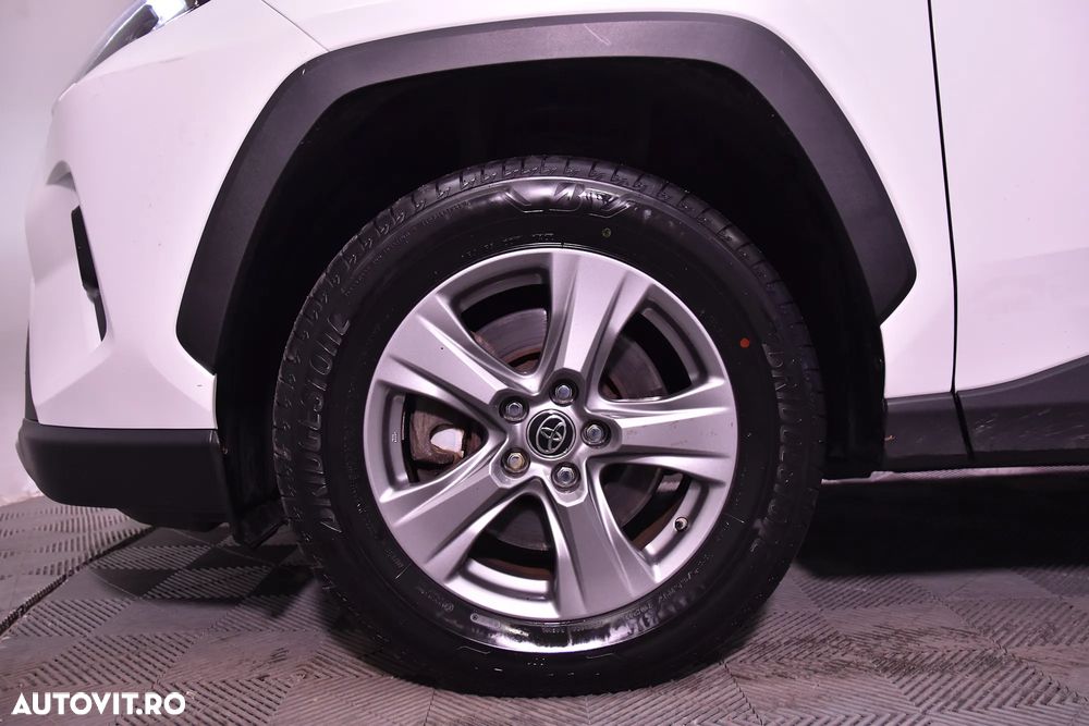 Toyota RAV4 - 12