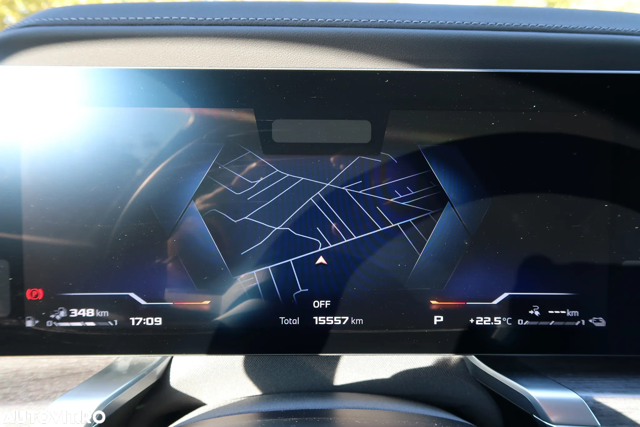BMW M7 M760e xDrive AT PHEV - 28