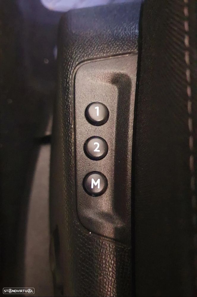 Peugeot 5008 1.6 BlueHDi GT Line - 21