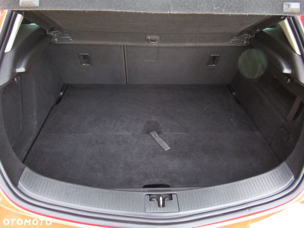 Opel Astra 1.4 Turbo - 39