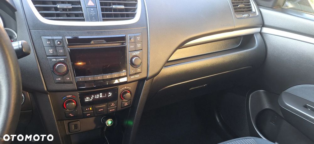 Suzuki Swift 1.2 4x4 Club - 13