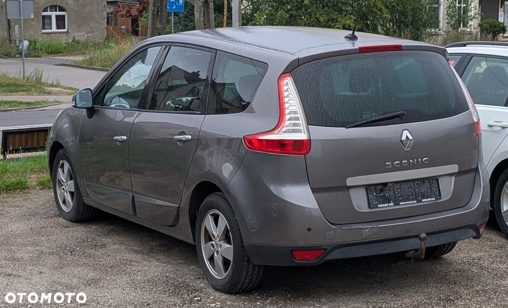 Renault Grand Scenic - 4