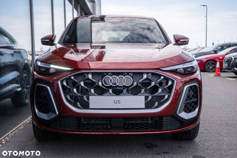 Audi Q5 Sportback - 3