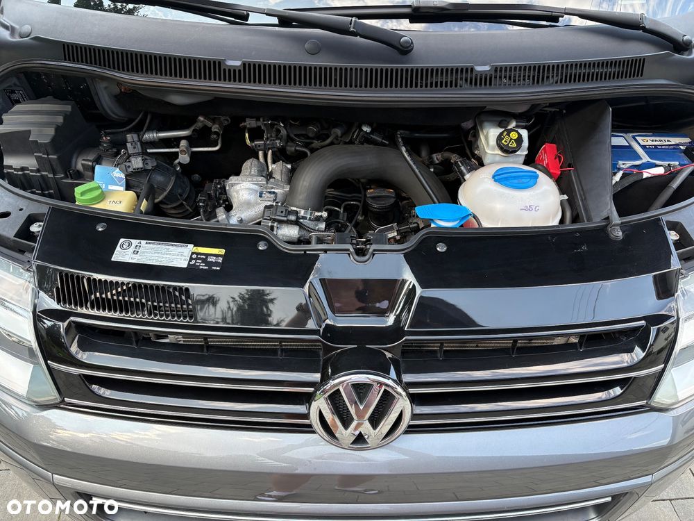 Volkswagen Multivan - 29