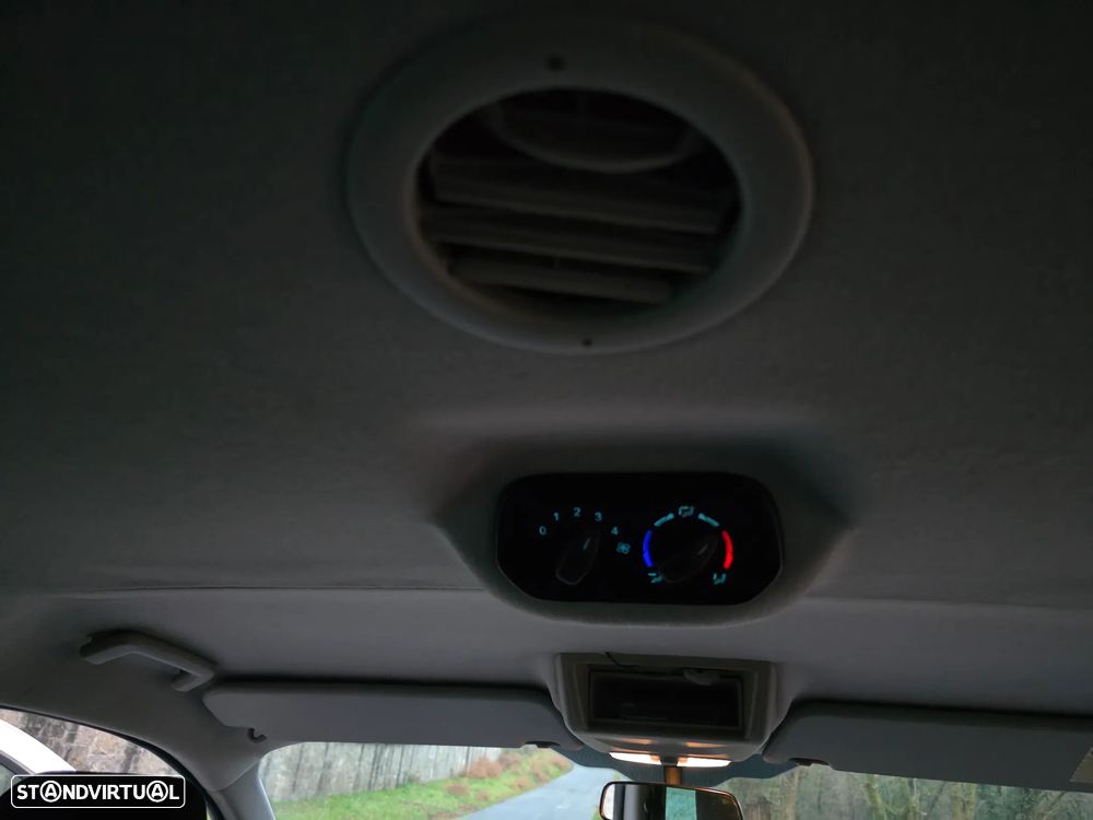 Ford e-Transit Custom - 21