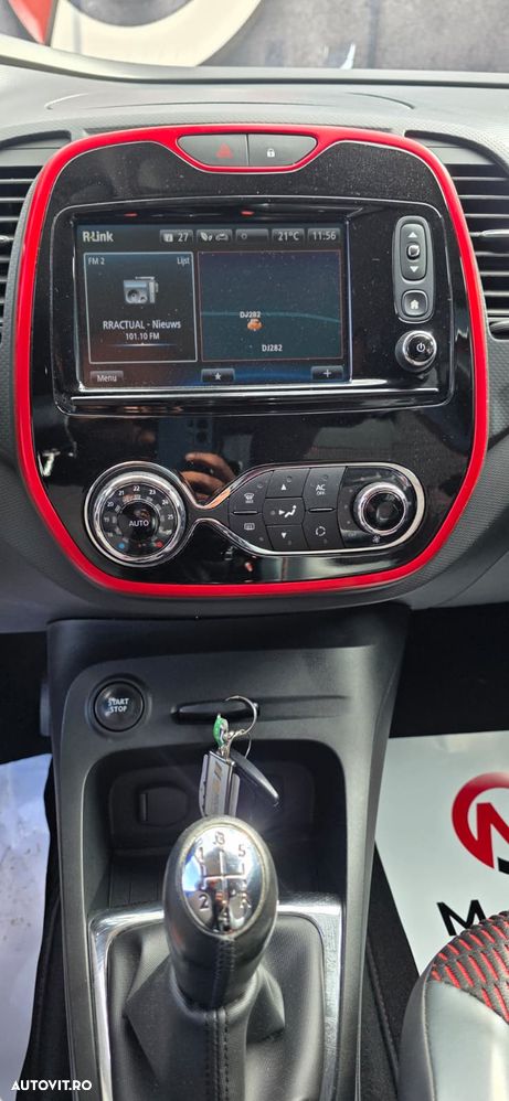 Renault Captur - 22