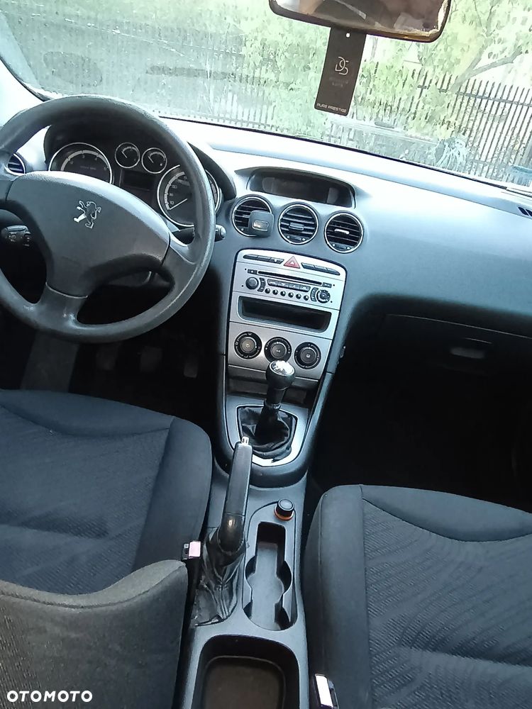 Peugeot 308 120 VTi Family - 13